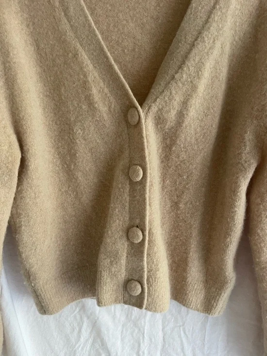 & Other Stories Alpaca Blend V-Neck Cardigan Scandi capsule wardrobe chic Size S - Picture 4 of 15